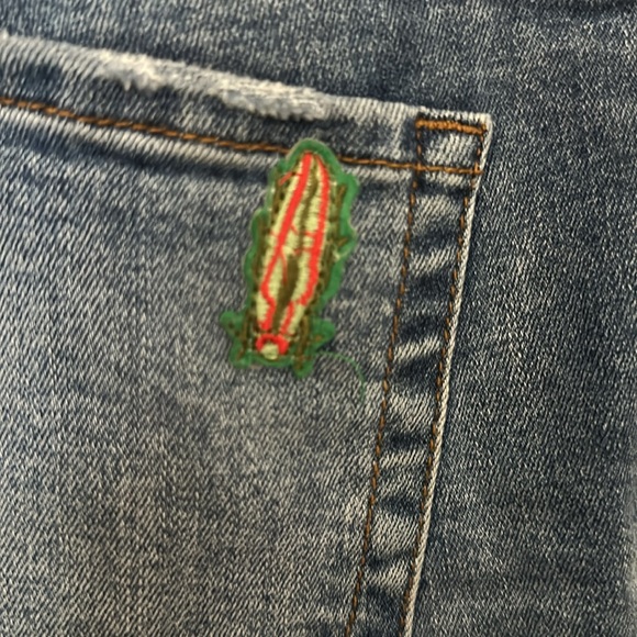 Kut from the Kloth Catherine Embroidered Straight Leg Jeans, Size 6 - Picture 6 of 8